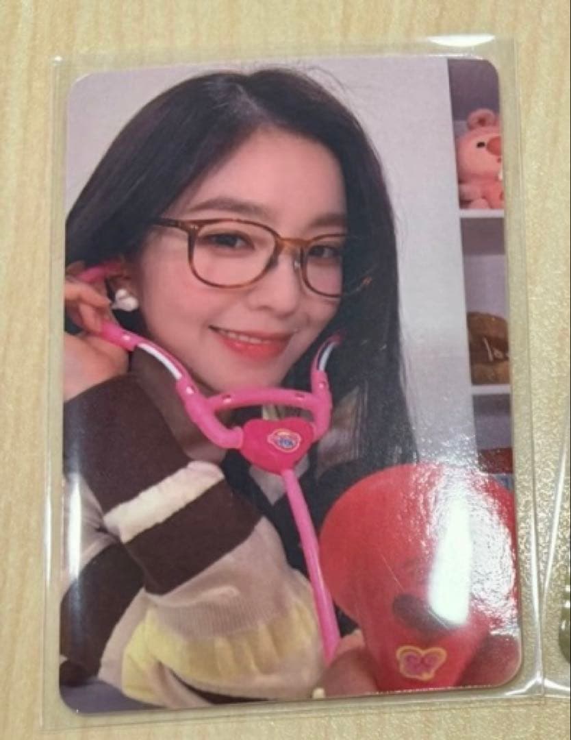 Red Velvet アイリ一ン solo 特典トレカ C