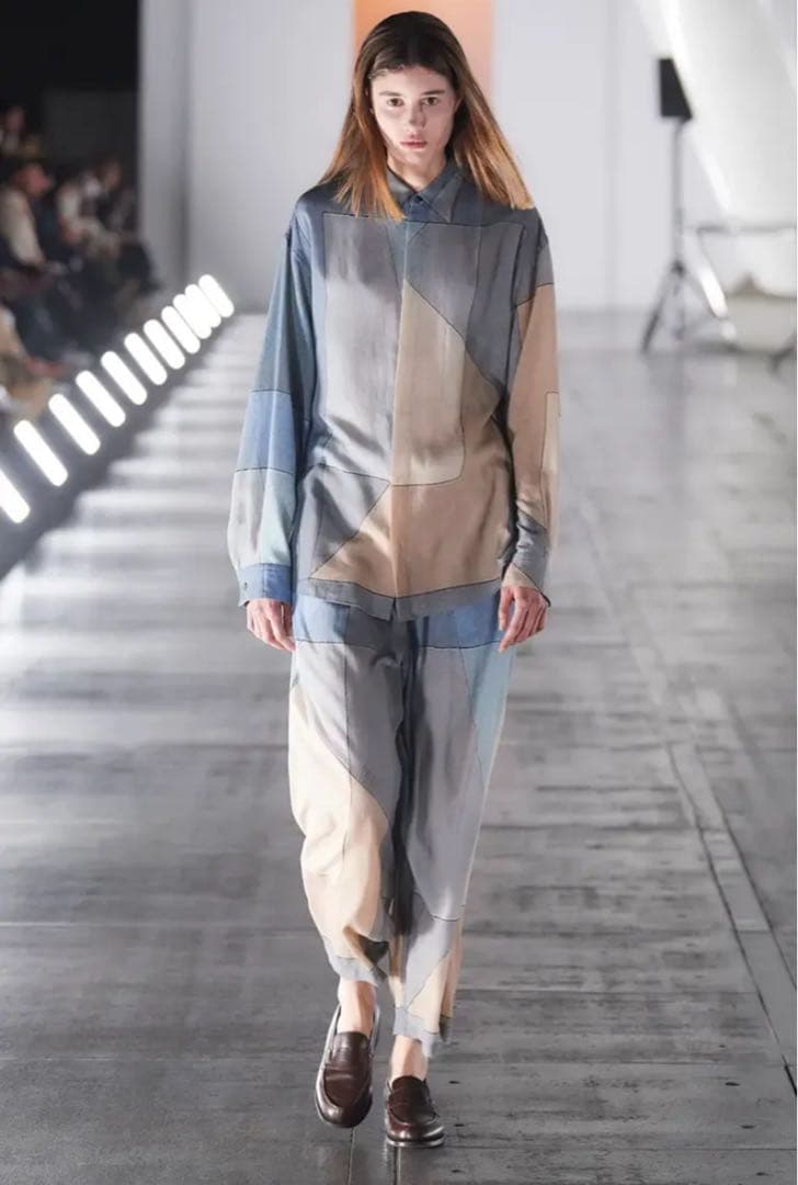 【美品】 23AW YOKE PRINTED EASY PANTS