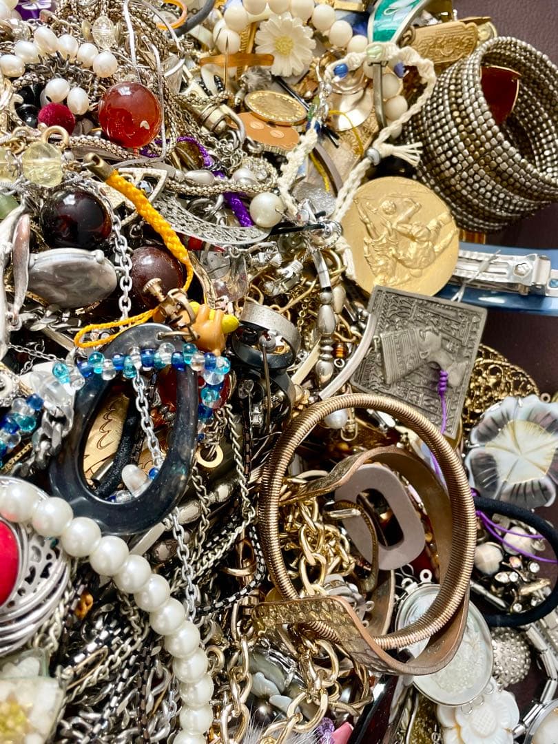 約8㎏ 大量 アクセサリー まとめて