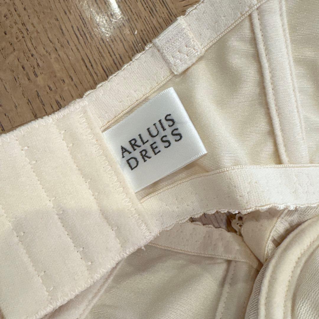 アールイズウェディング ブライダルインナー D70