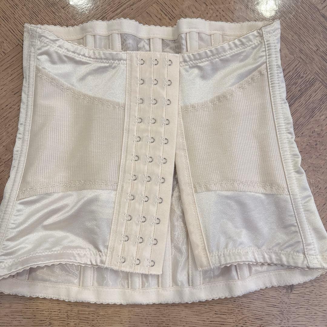 アールイズウェディング ブライダルインナー D70