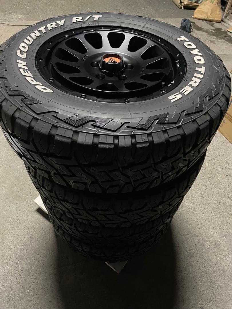 デルタフォース　Toyo Tires Open Country 16インチ