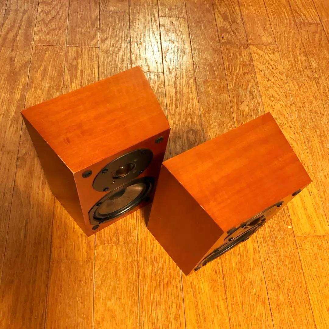 Onkyo スピーカー　D-507M 120w 天然木仕上げ　防磁設計