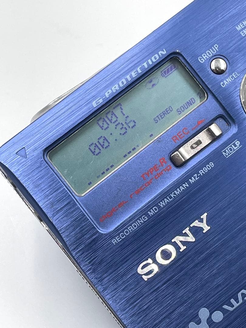 録音再生OK 外観美品　SONY MZ-R909 Walkman MDレコーダー