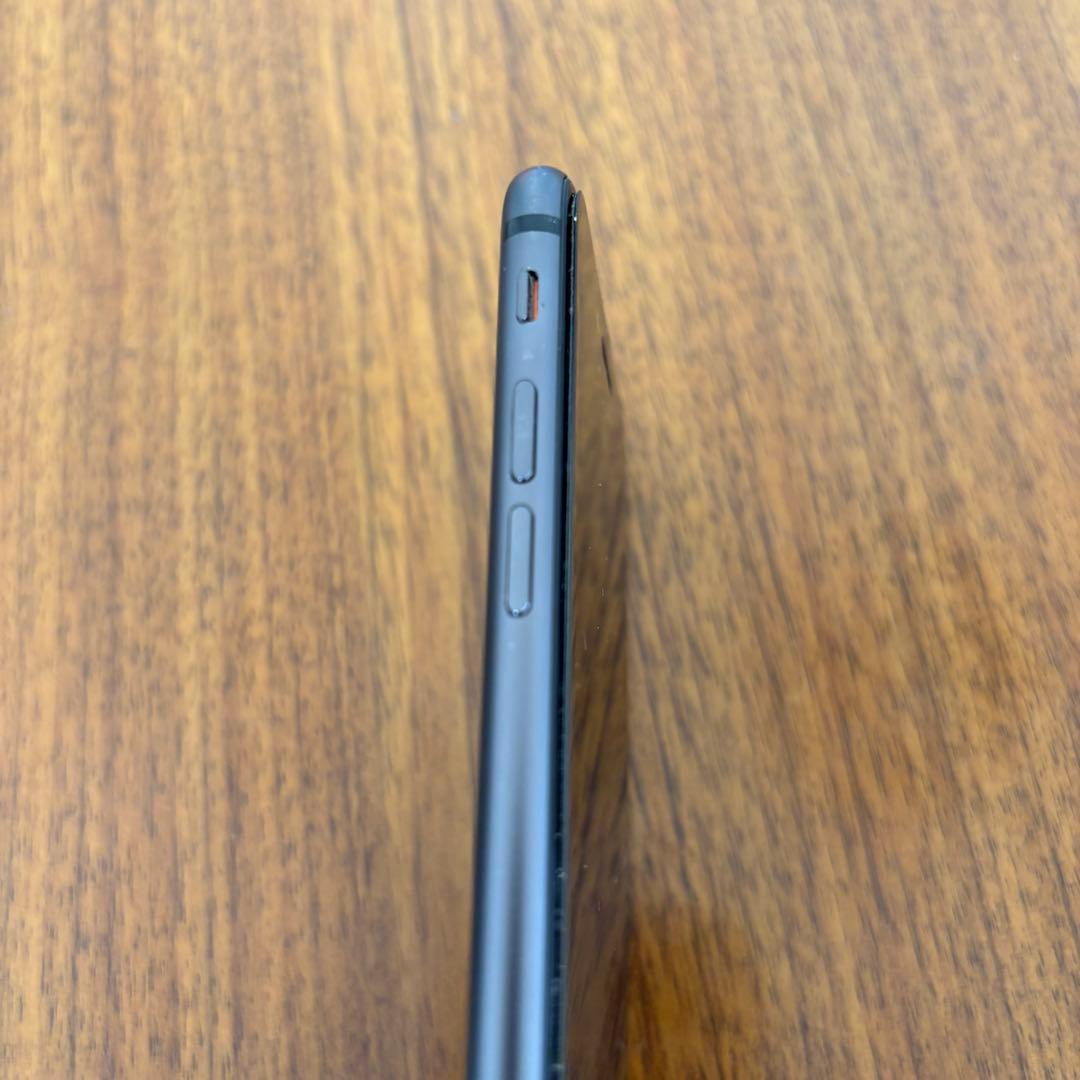 iPhone8 本体　黒（スペースグレイ） 256GB Apple