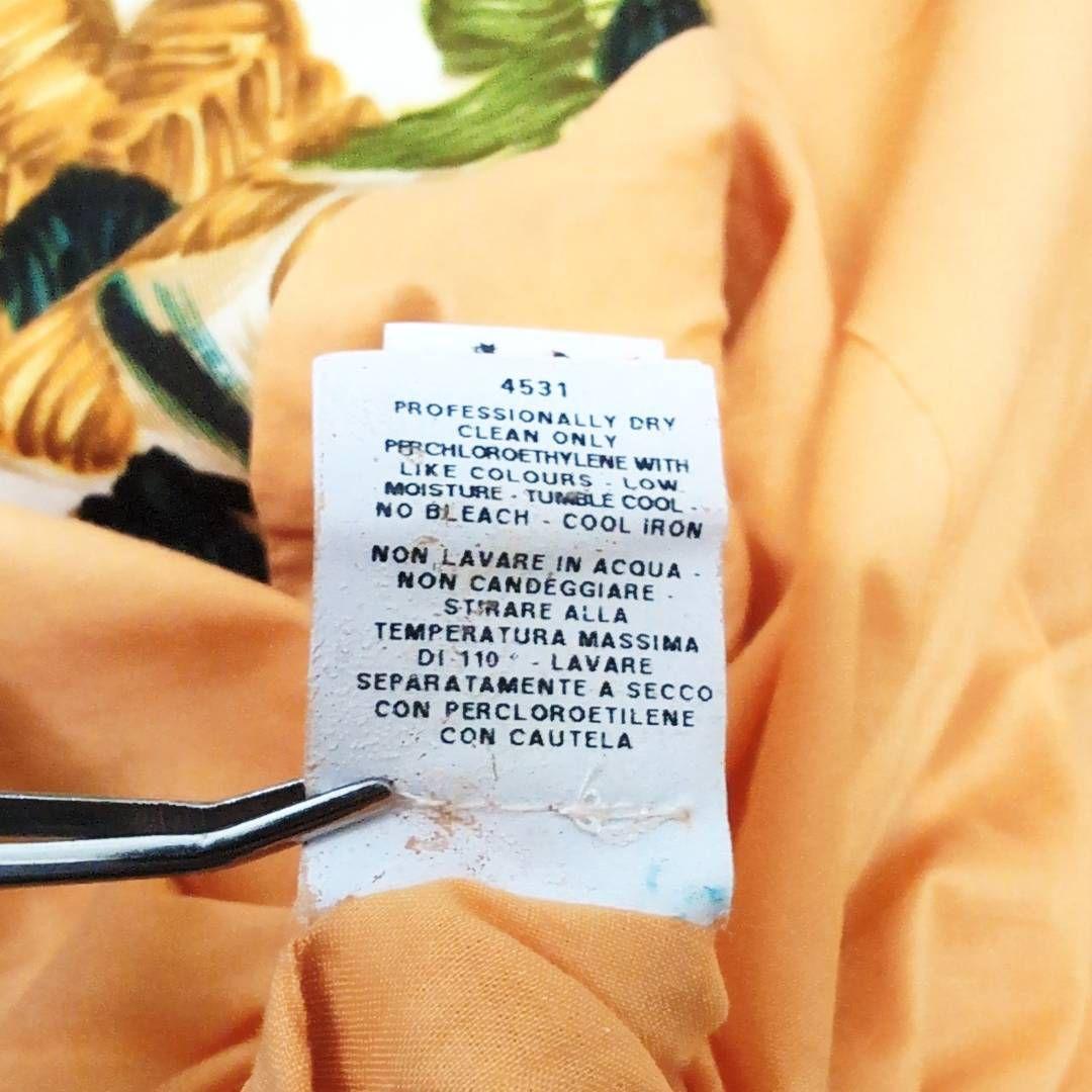 ​【美品】モスキーノ チープアンドシック テーラードジャケット 総柄 ボタニカル