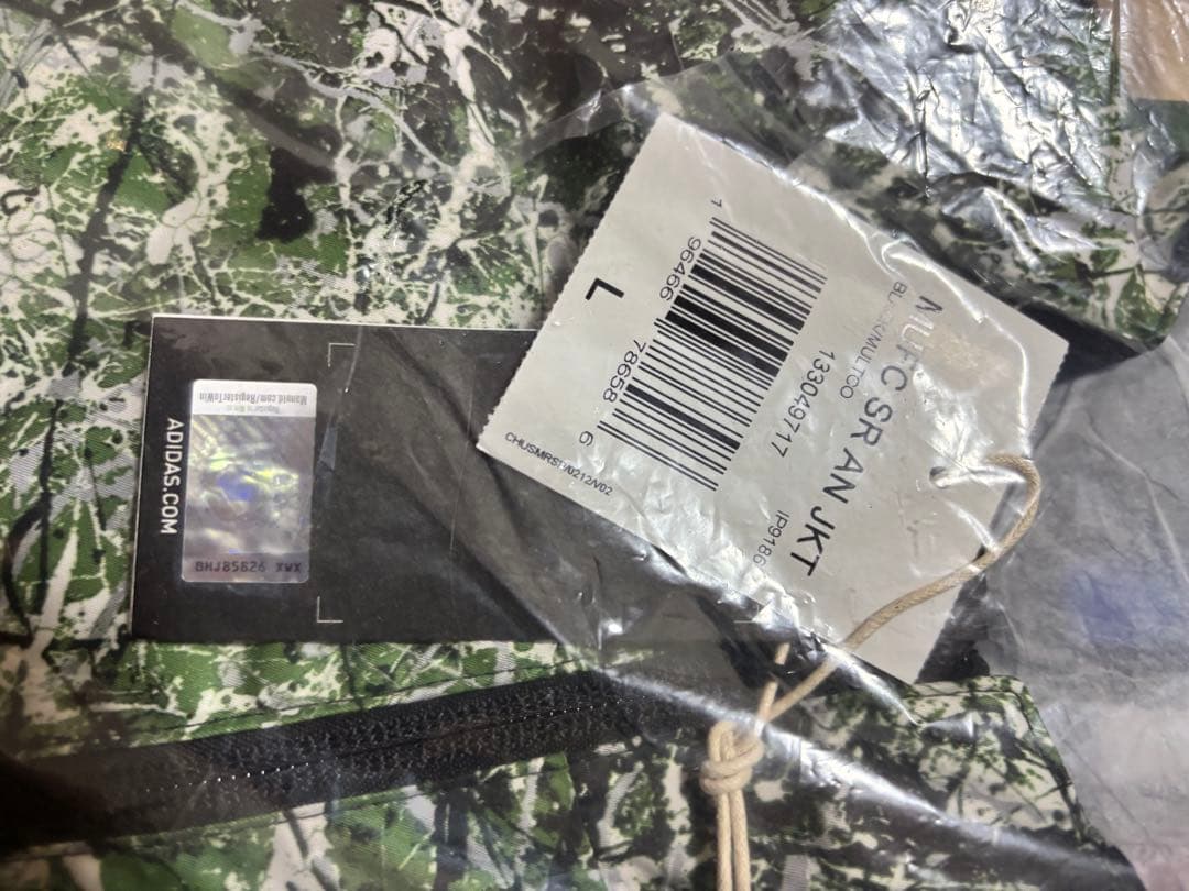 アディダス マンチェスターユナイテッド ザ・ストーン・ローゼズ ジャケット