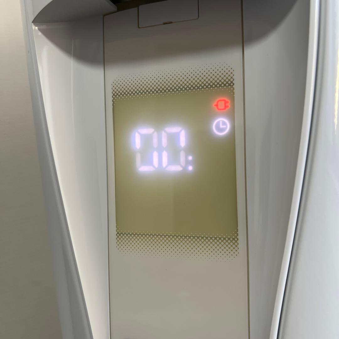 【美品】デロンギ オイルヒーター ベルカルド RHJ75V0815-CR