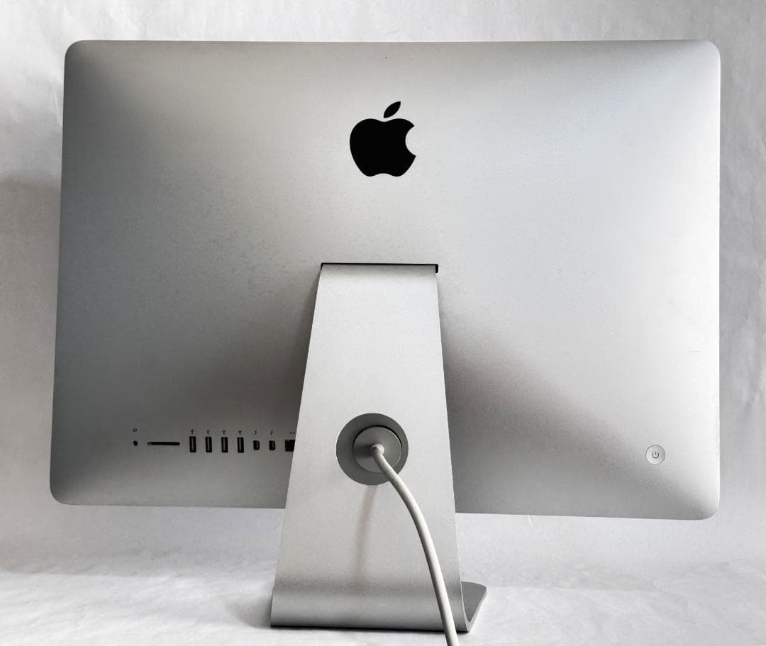 Apple iMac 　2013年に購入