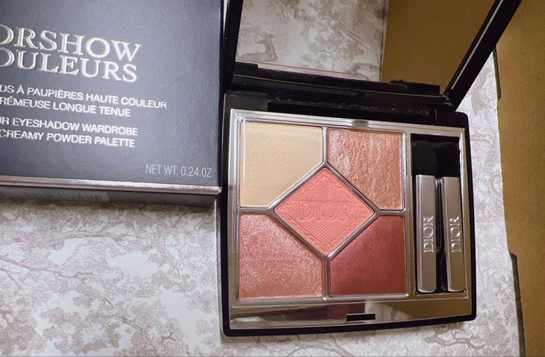 新品　Dior ディオール　サンククルール　743 ローズチュール