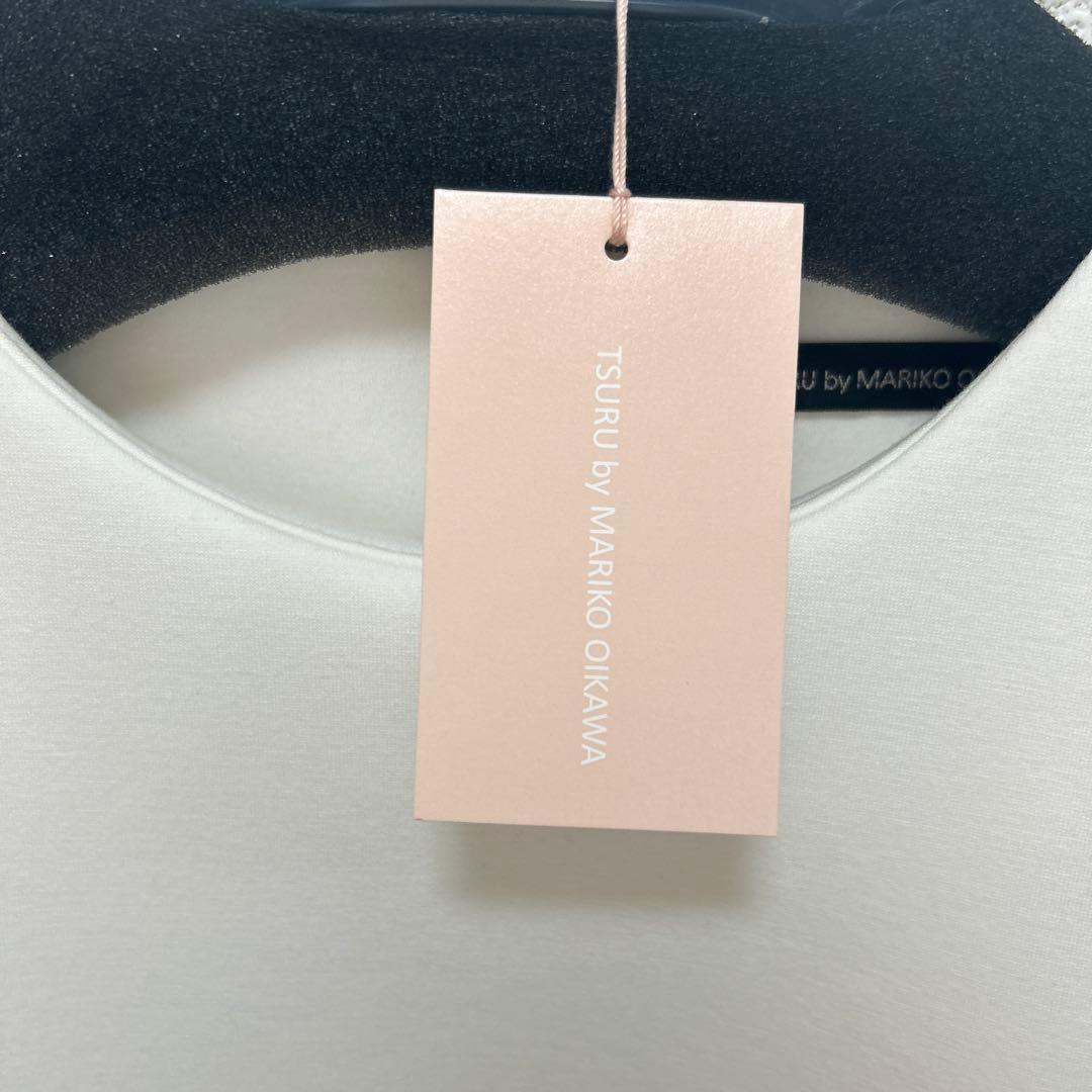 新品未使用ツルバイマリコオイカワ♡ペプラムトップス　キリル