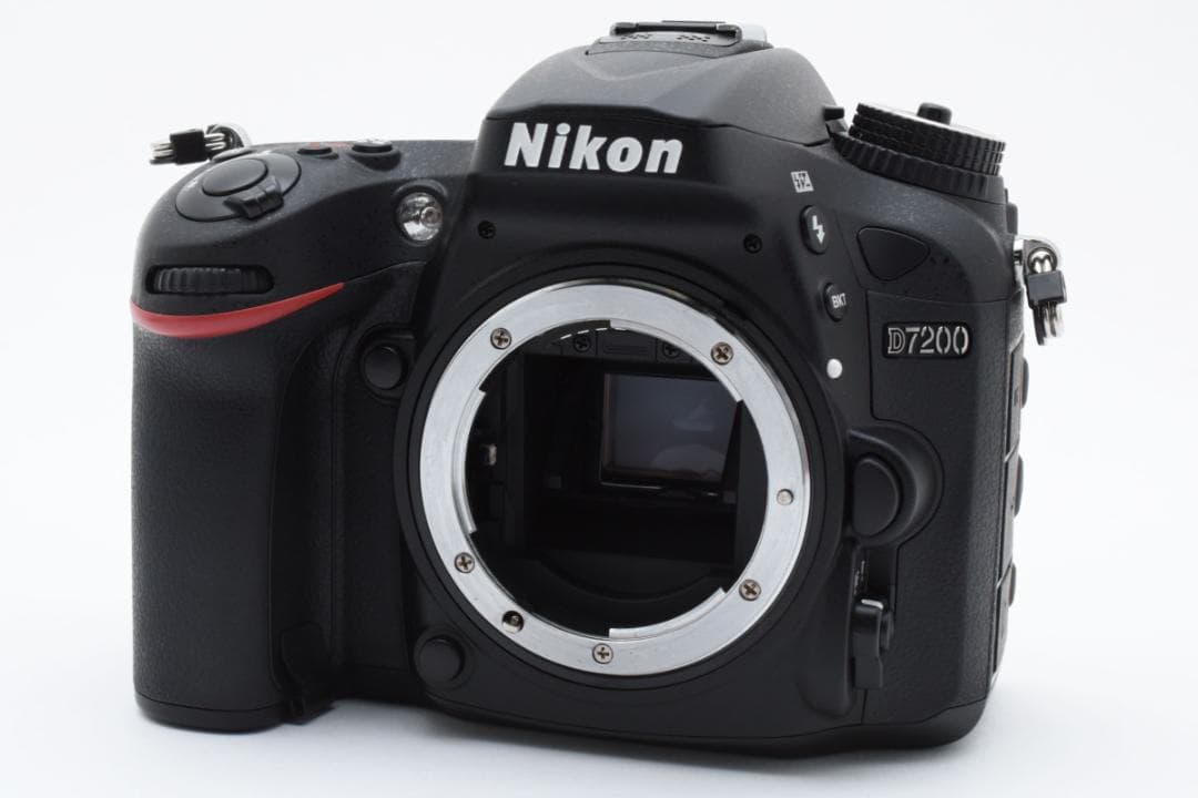 ほぼ新品 ニコン Nikon D7200 ボディ 《ショット数709回》1109