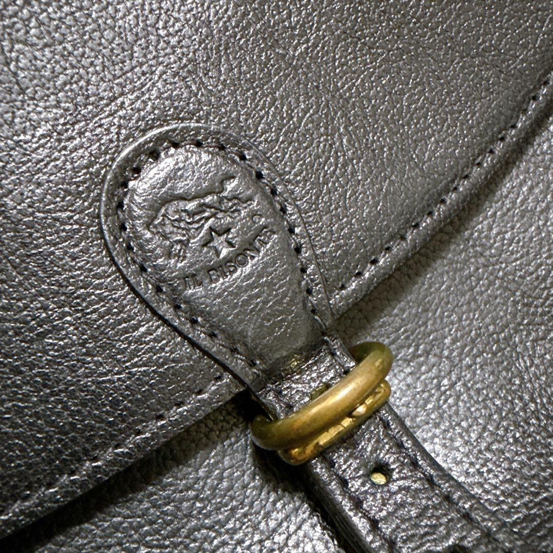 美品✨イルビゾンテ　クロスボディバッグ　ショルダー　ブラック　黒