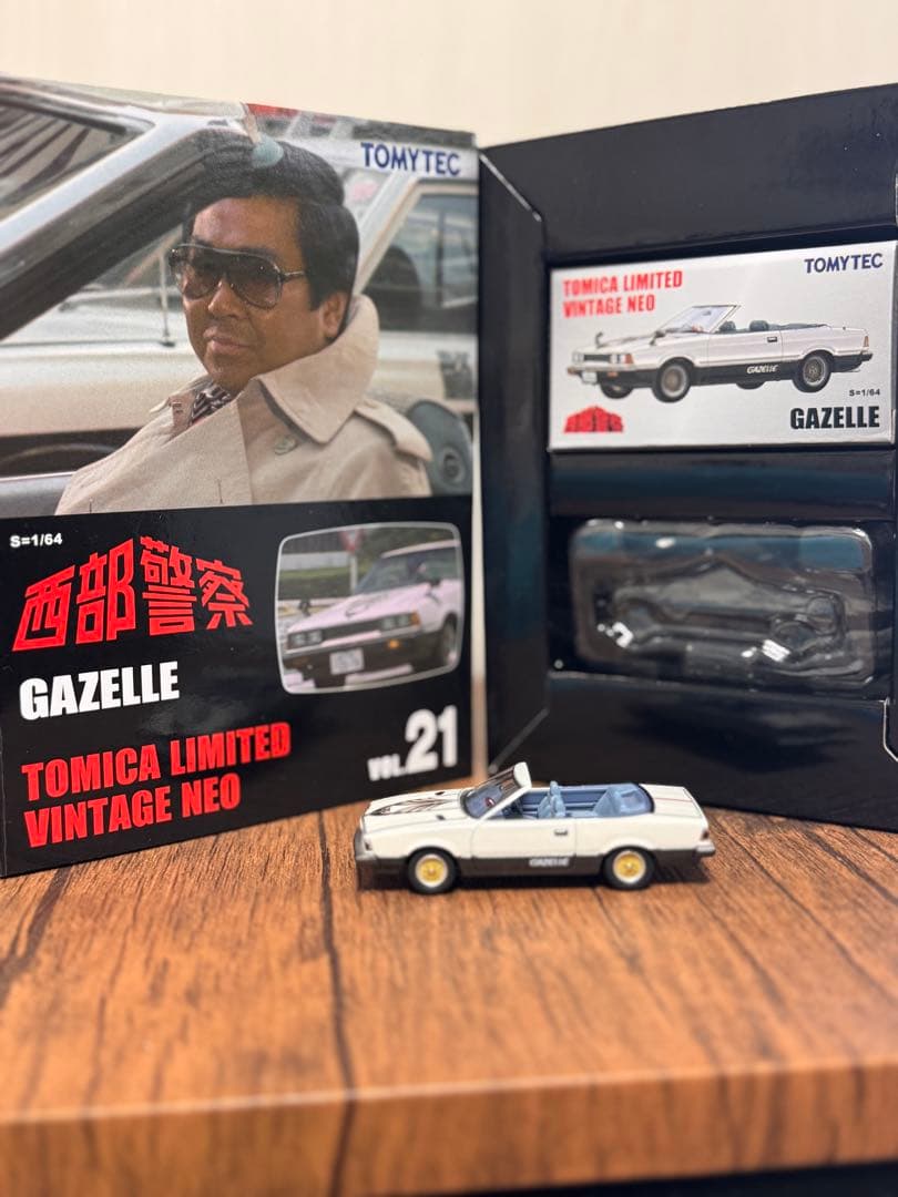 【専用出品】トミカリミテッドヴィンテージネオ西部警察