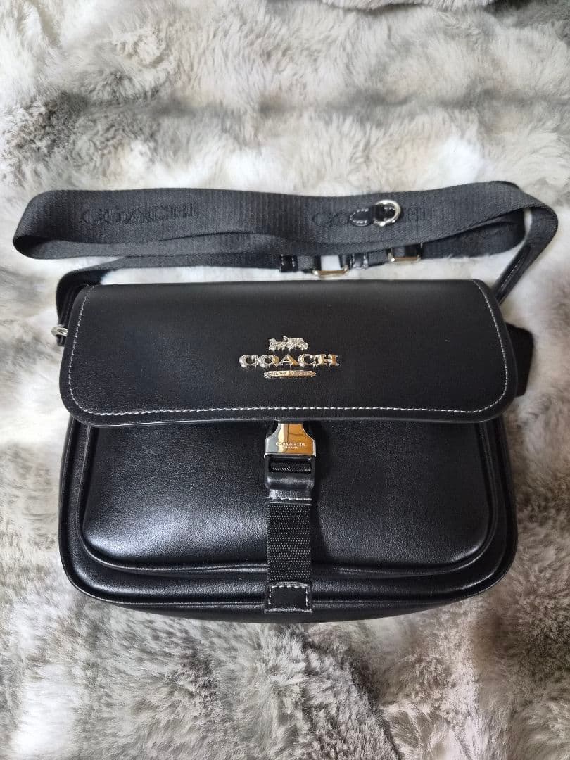 コーチペースメッセージャー クロスボディバッグ ショルダーバッグ CR098