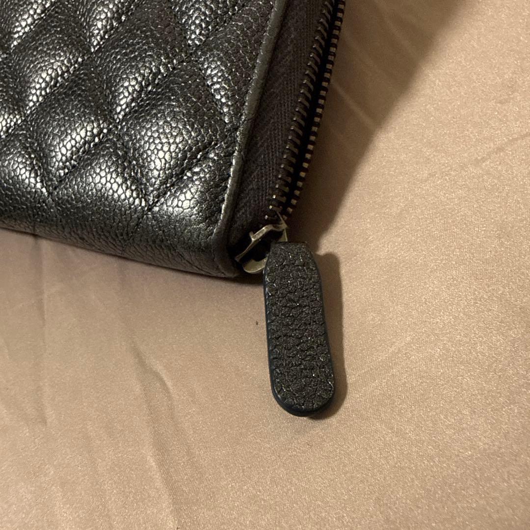 CHANEL 長財布キャビアスキンラウンドファスナーマトラッセキルティング