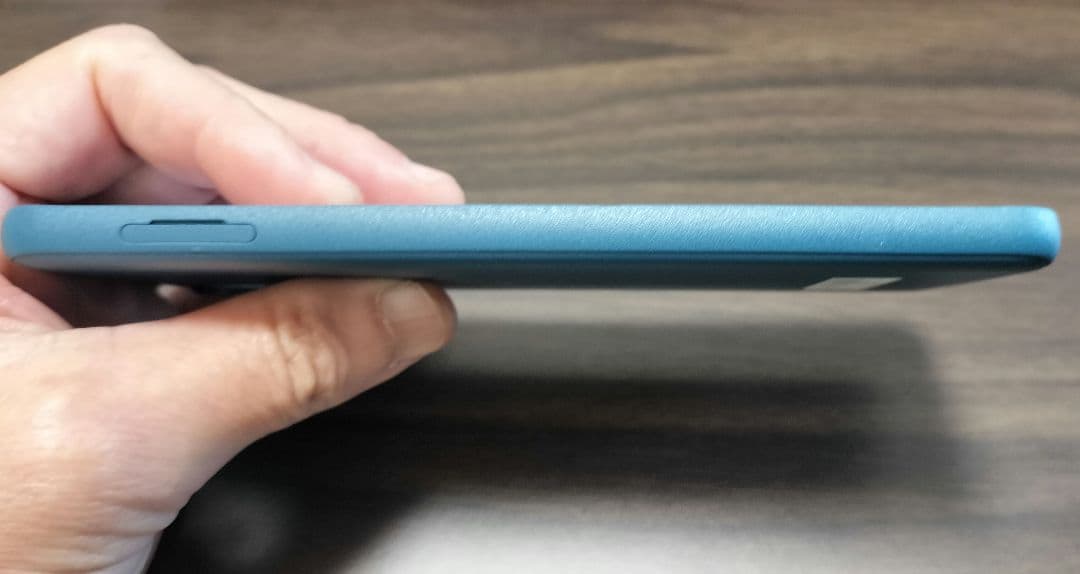 中古 arrows We2 F-52E スマートフォン 本体 ネイビーグリーン