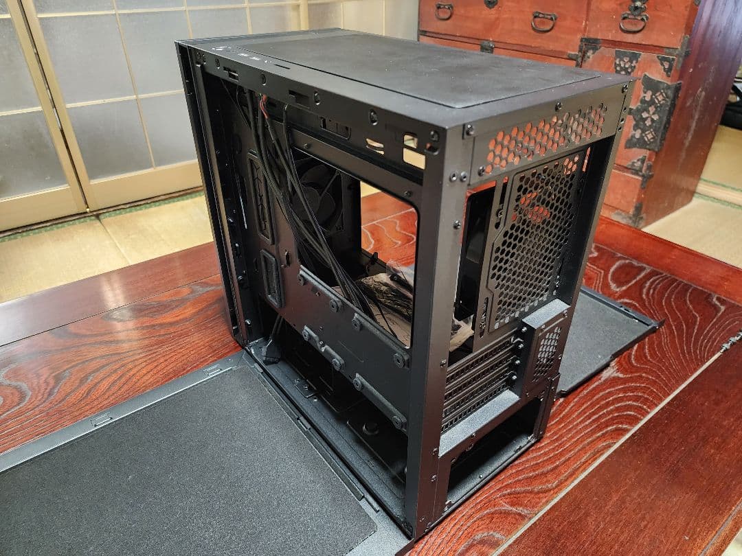 Cooler Master Silencio S400 静音型 PCケース