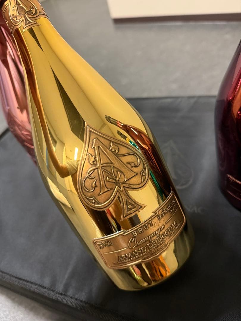 新品未開封 アルマンド4色セット