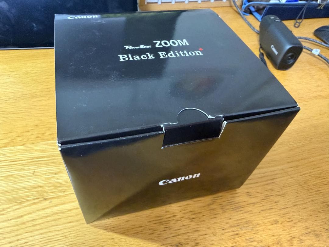 Canon PowerShot ZOOM Black Edition 本体