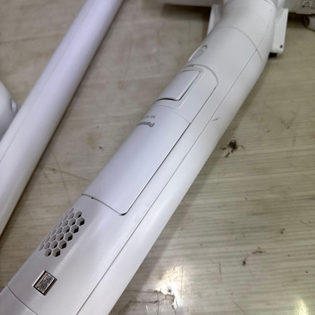 Panasonic MC-NS100K コードレス掃除機 ✨2024年製