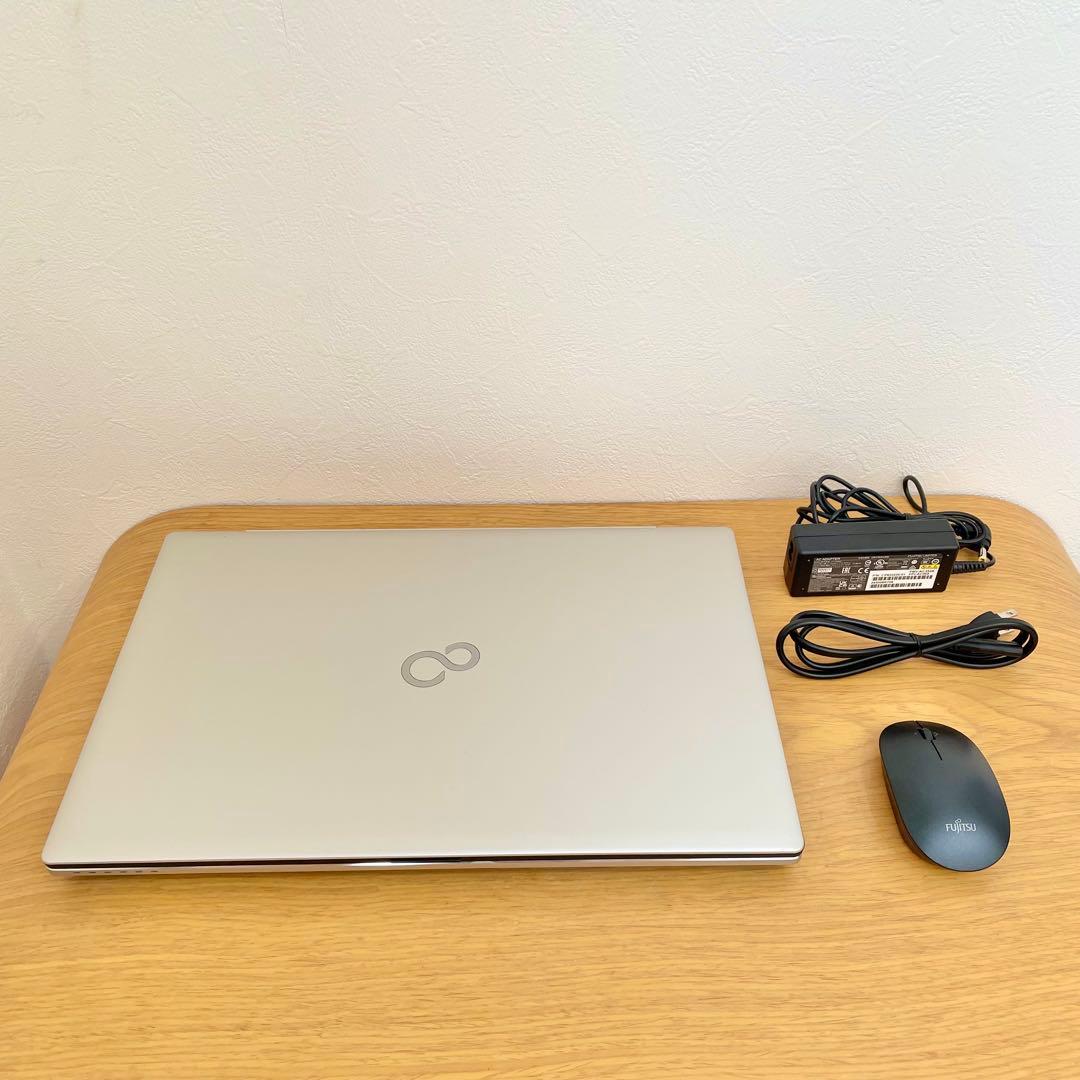 ◎美品 FUJITSU LIFEBOOK NH77/H1 16GB/512GB