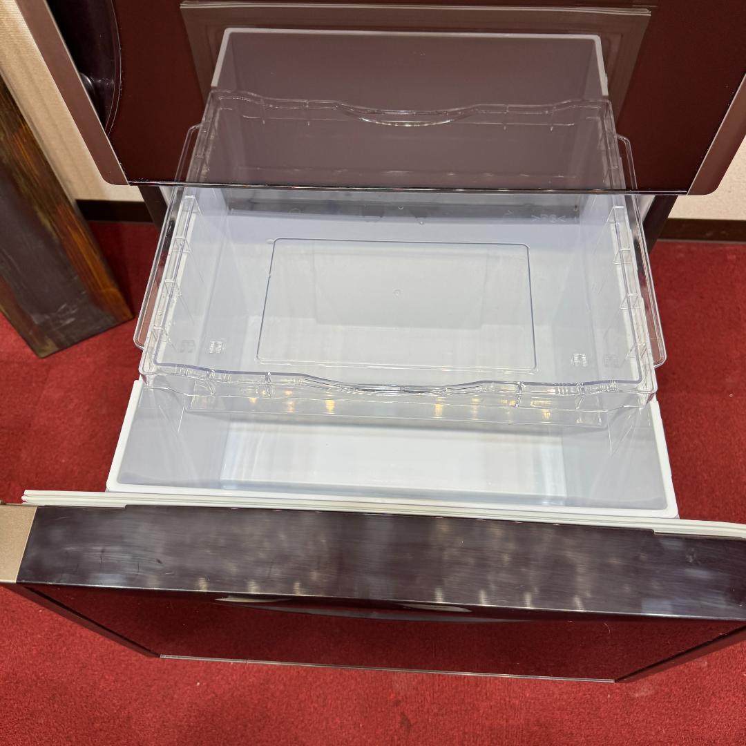 東京23区送料無料　美品日立3ドア冷蔵庫265L　ガラストップ　清掃/除菌済み