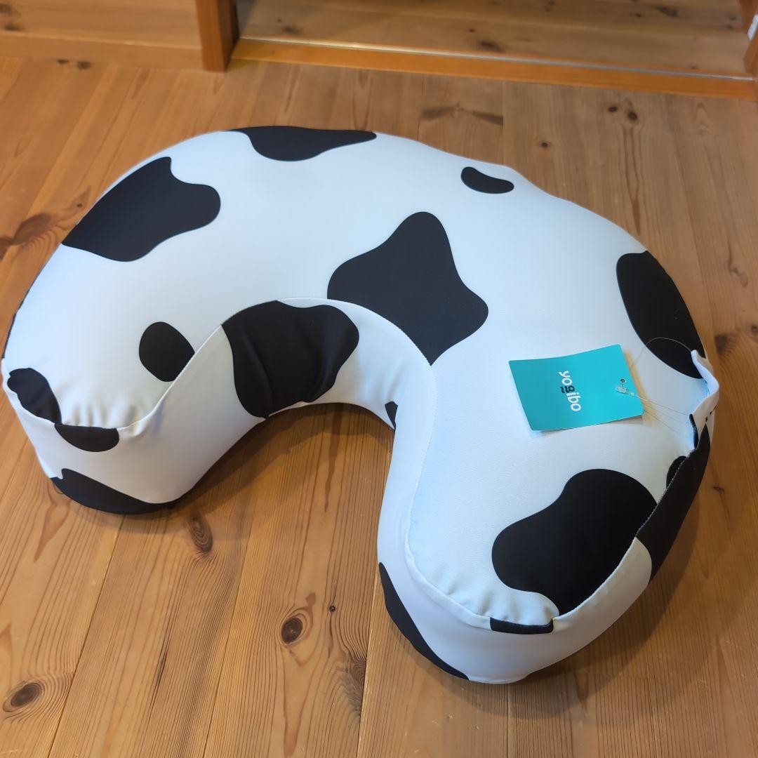 ビーズクッション・クッションソファ Yogibo Mega Moon Pillow Cow/Dot Edition