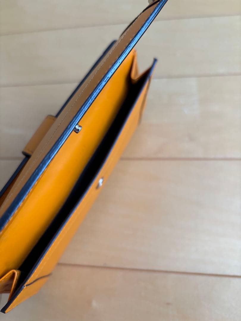 gucci 長財布 オレンジ