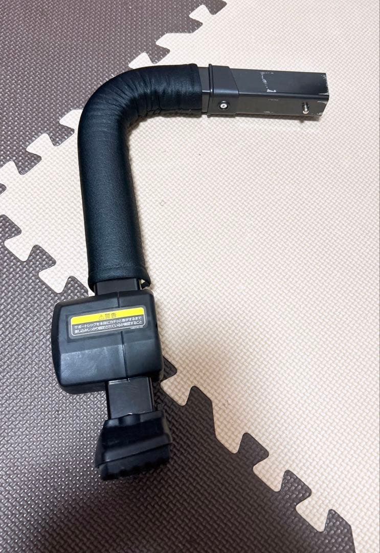 【美品】Combi クルムーヴスマート JG-600 シートベルト固定 新生児