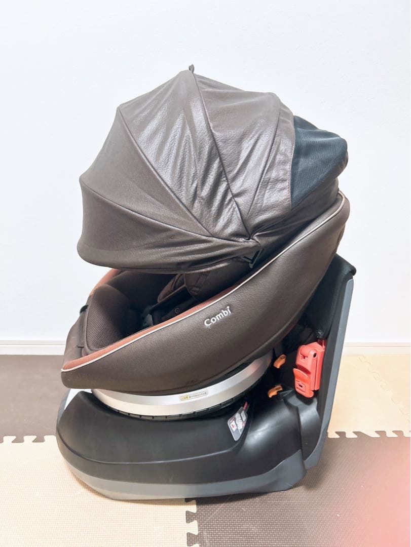 【美品】Combi クルムーヴスマート JG-600 シートベルト固定 新生児