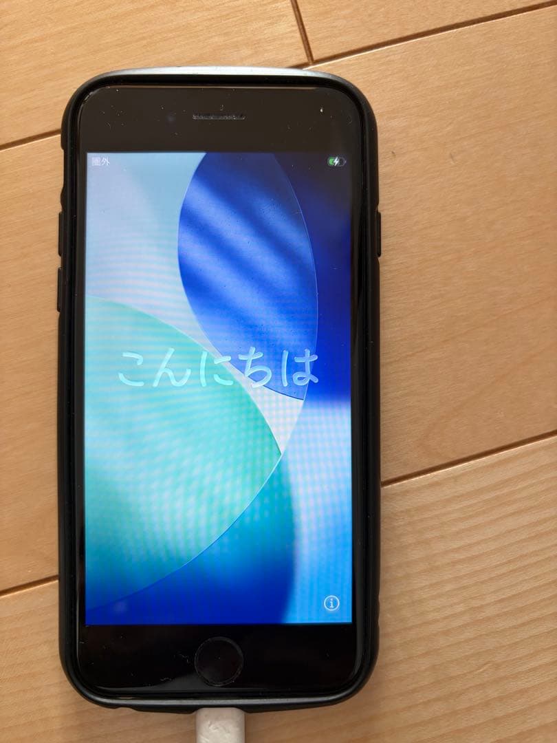 SIMフリー iPhone SE3 64GB 第3世代 バッテリー88% 黒