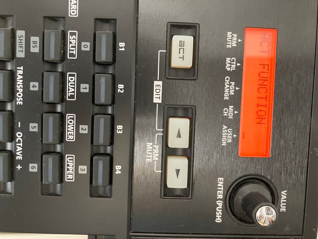 Roland A-800PRO MIDIキーボードコントローラー