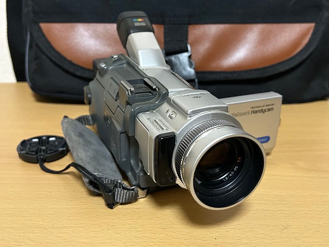 SONY Handycam DCR-TRV70 120倍ズーム 本体