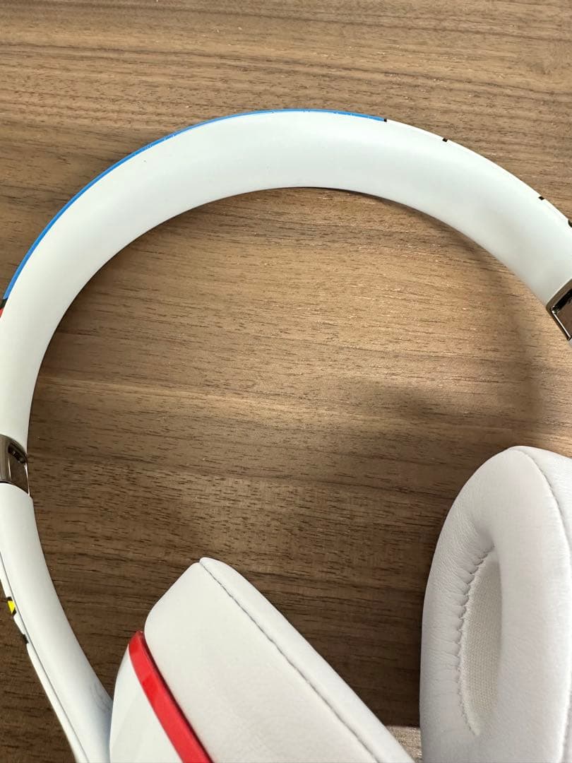 ハローキティ beats solo2 ヘッドフォン