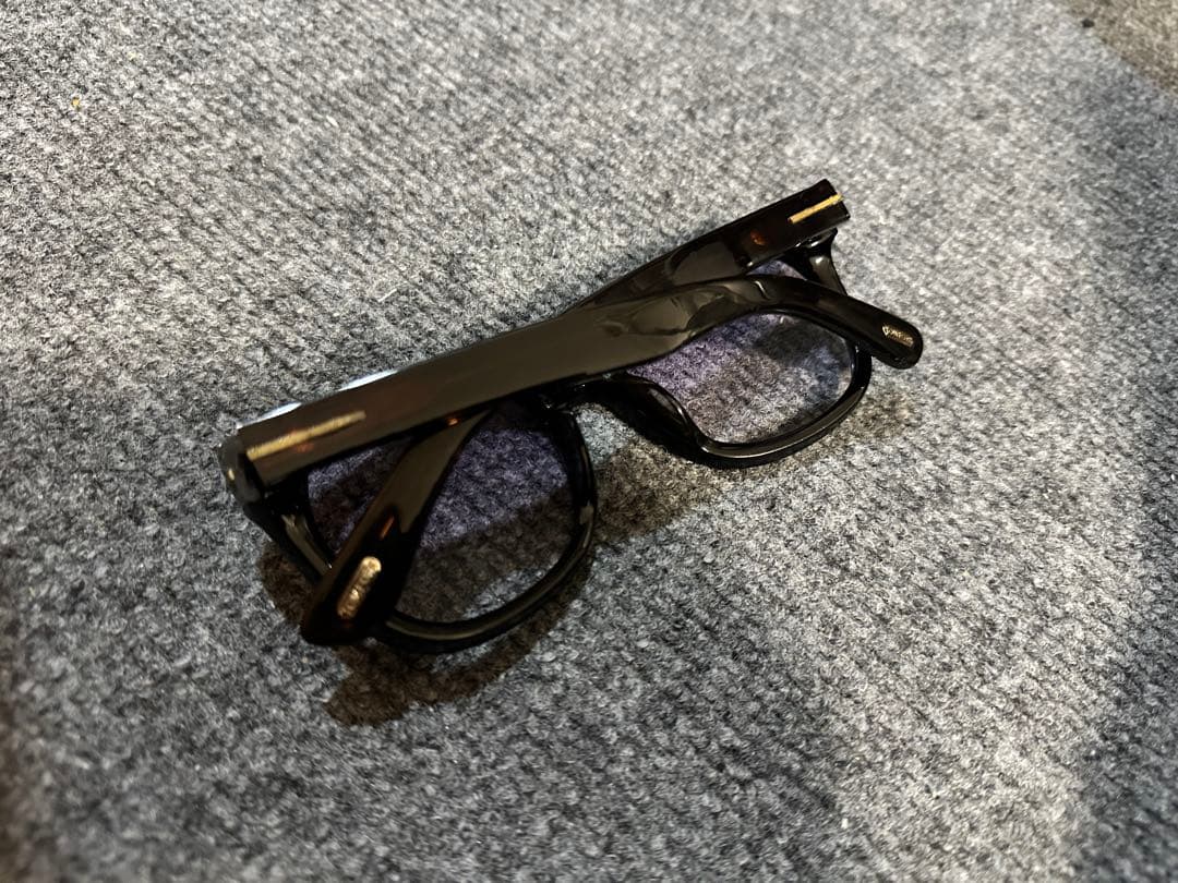 TOM FORD トムフォード サングラス メガネ メンズ 薄紫