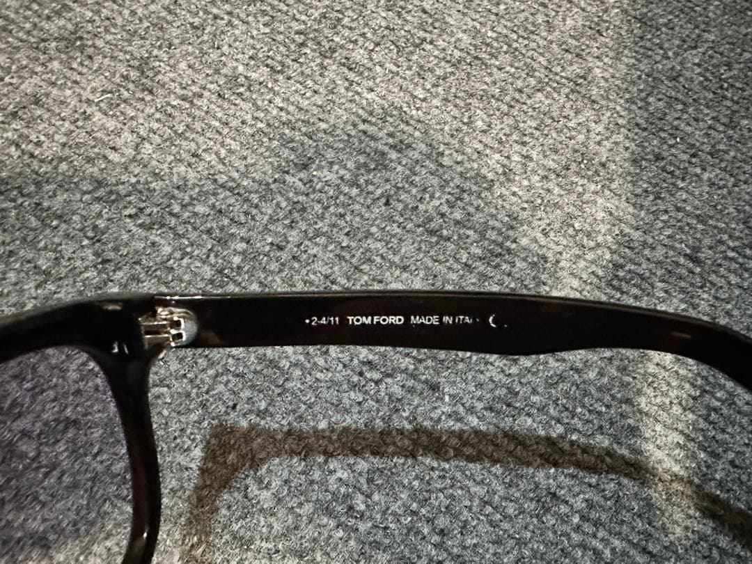 TOM FORD トムフォード サングラス メガネ メンズ 薄紫