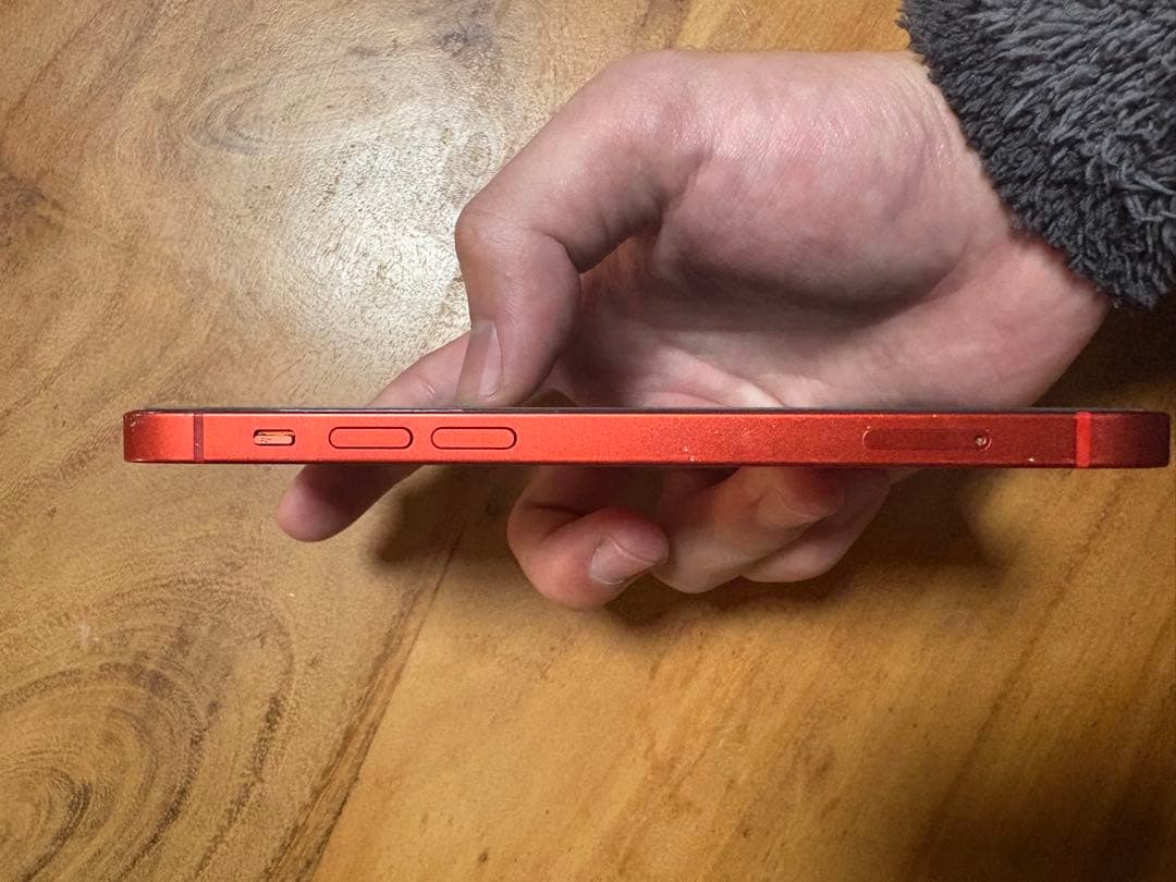 iPhone 12 (PRODUCT(RED)) 本体　SIMフリー