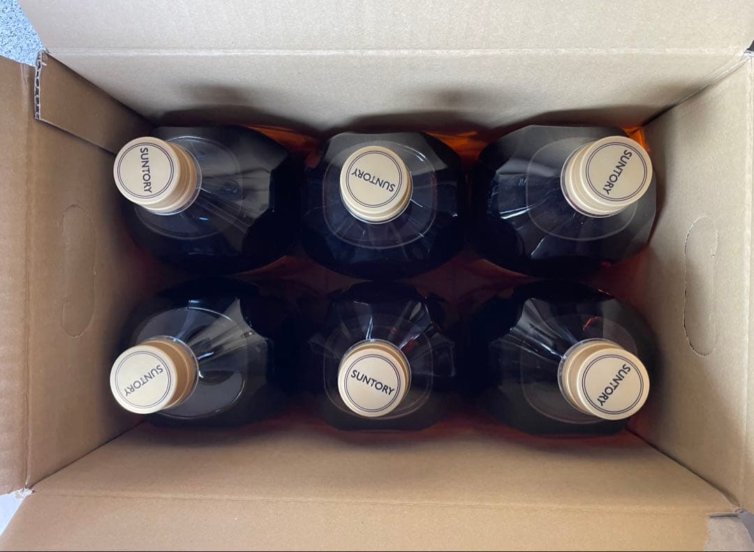 サントリーウイスキー 2.7リットル 6本入り