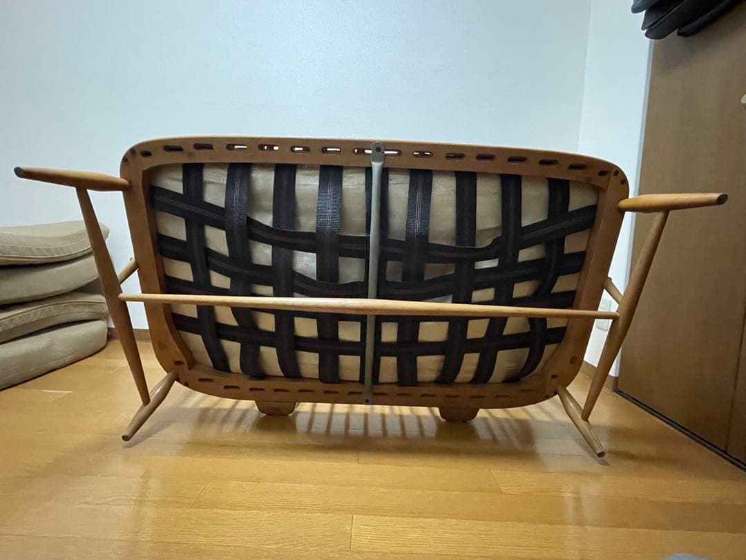 【訳あり】アンティークERCOL2人掛けアームソファー