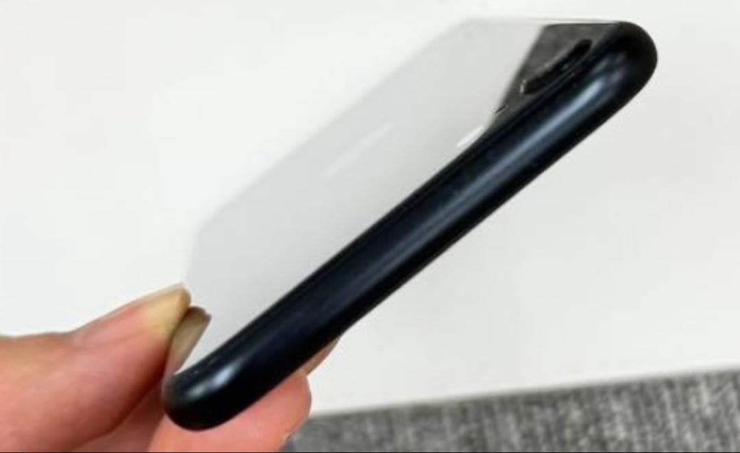 iPhone SE 第2.3 128GB 256GB ミッドナイト SIMフリー