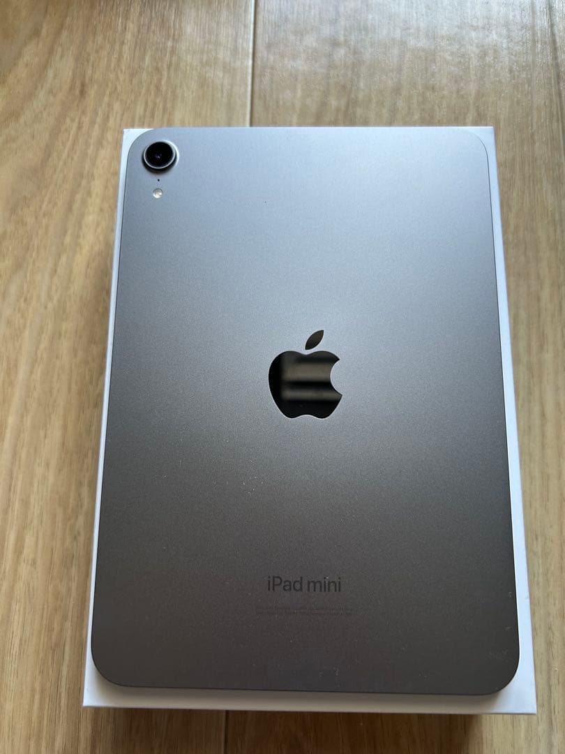 Apple iPad mini スペースグレー　第7世代