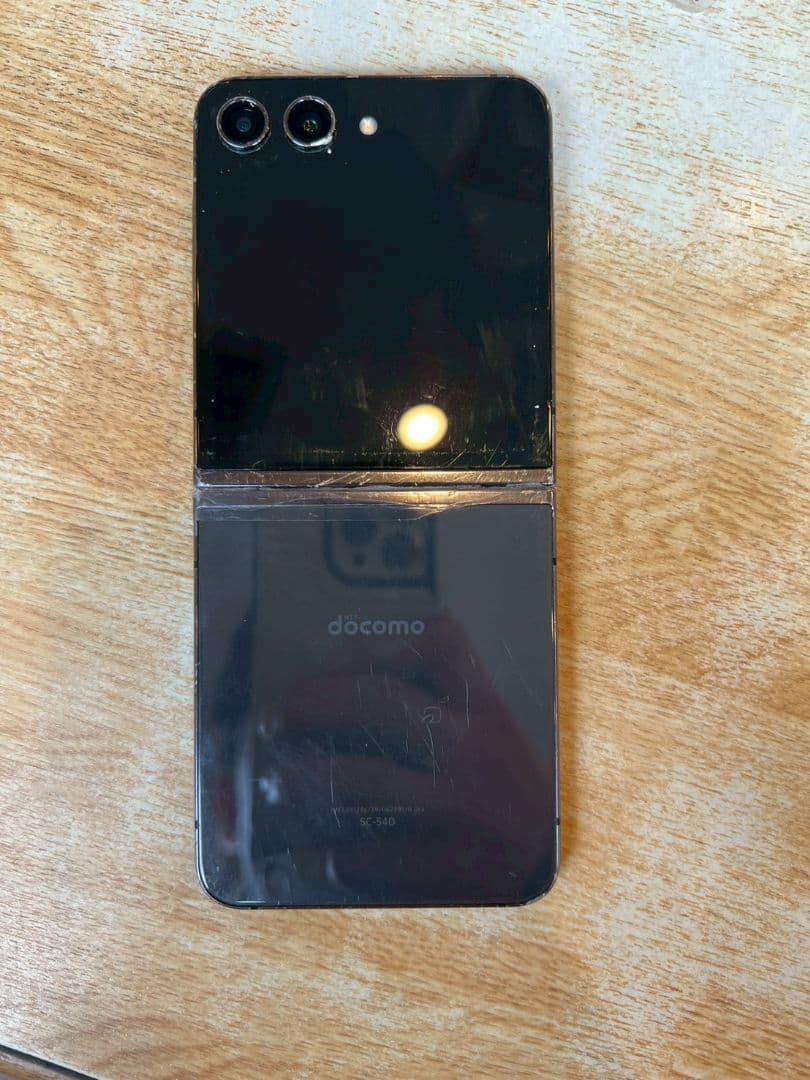 Galaxy Z Flip5 docomo ブラック