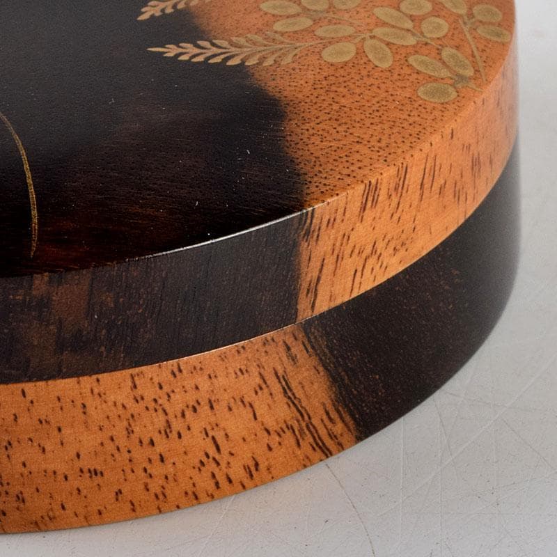 茶道具　輪島塗　北浜宗貴作　黒柿　螺鈿装飾　萩に鈴虫蒔絵　香合　共箱　V9157