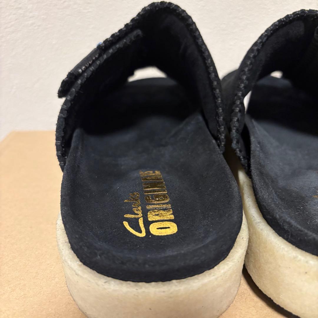 新品未使用 26.5 XLARGE CLARKS スエード サンダル