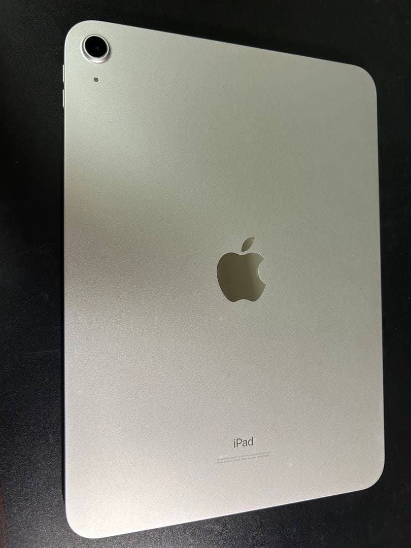 NANA　iPad10世代モデルグレー