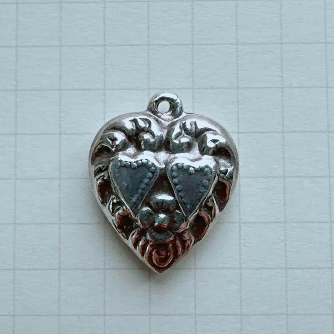 【J241】10s -40s スウィートハートジュエリー　ヴィンテージ　チャーム