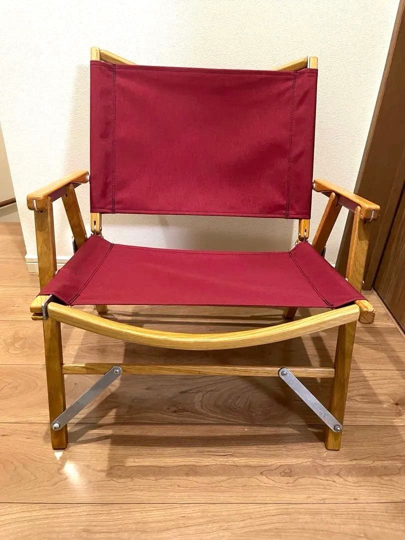 Kermit Chair バーガンディ アメリカ製オーク収納袋付き