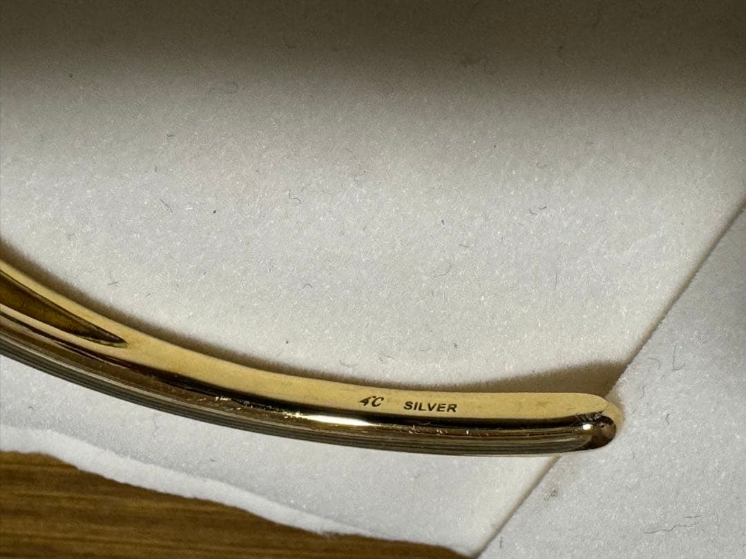 ヨンドシー【Noble of Water】 シルバー バングル 4℃