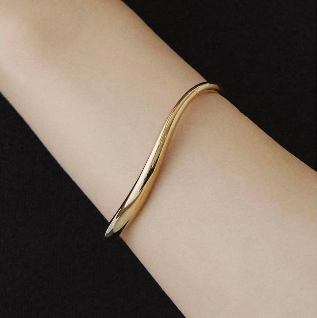 ヨンドシー【Noble of Water】 シルバー バングル 4℃